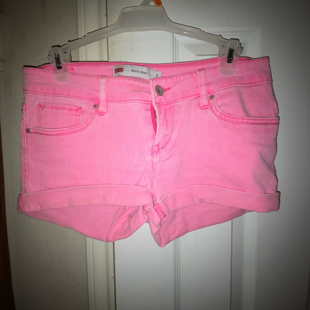 levi’s hot pink shorts